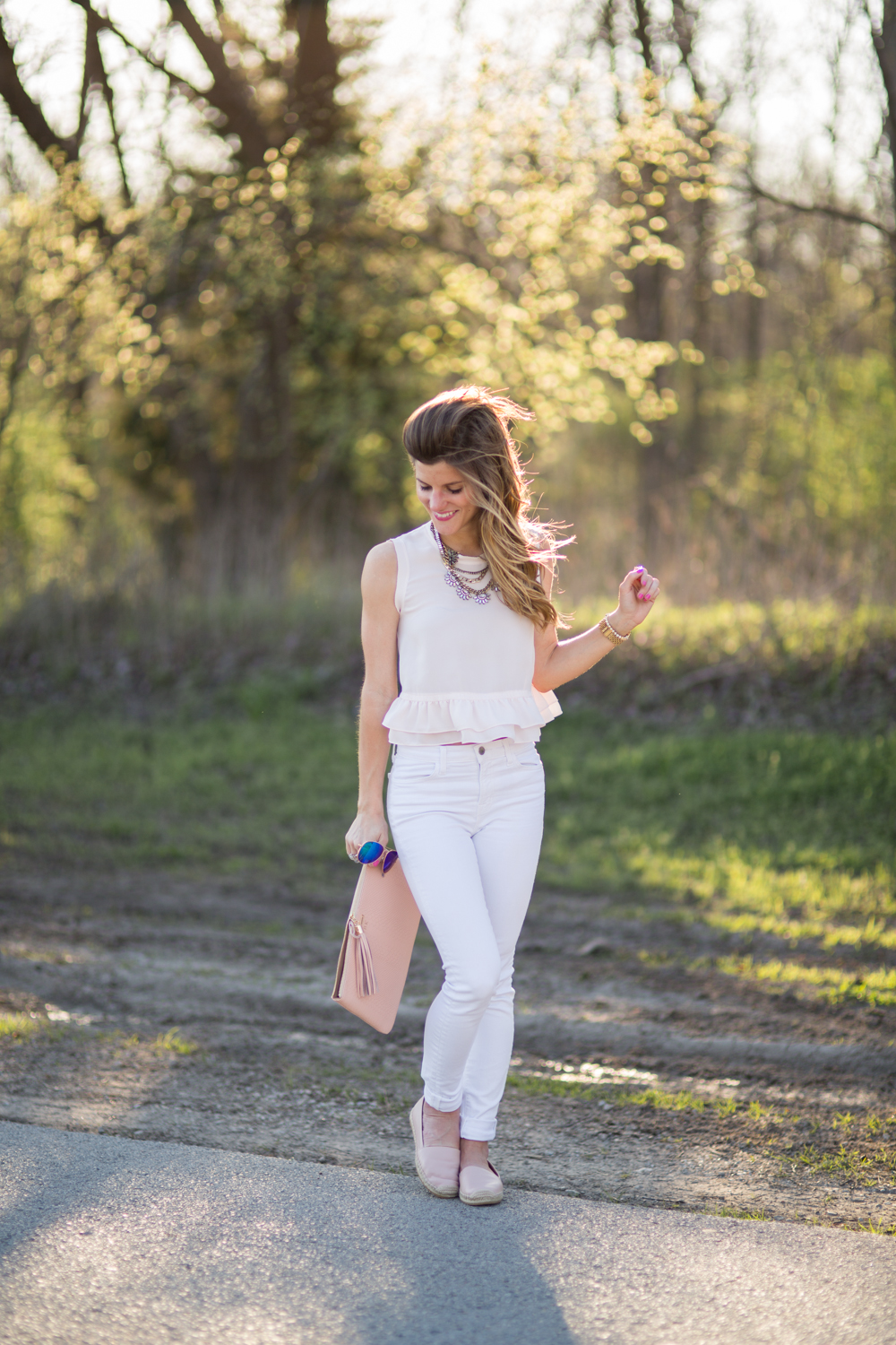 Blush Peplum Top and White Jeans6