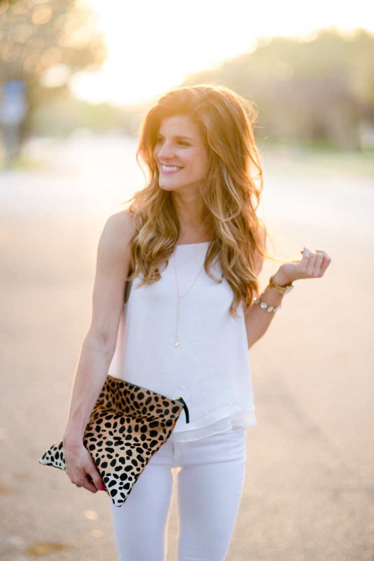 all white outfit with white tank, white jeans, cognac wedges, leopard clutch summer outfit