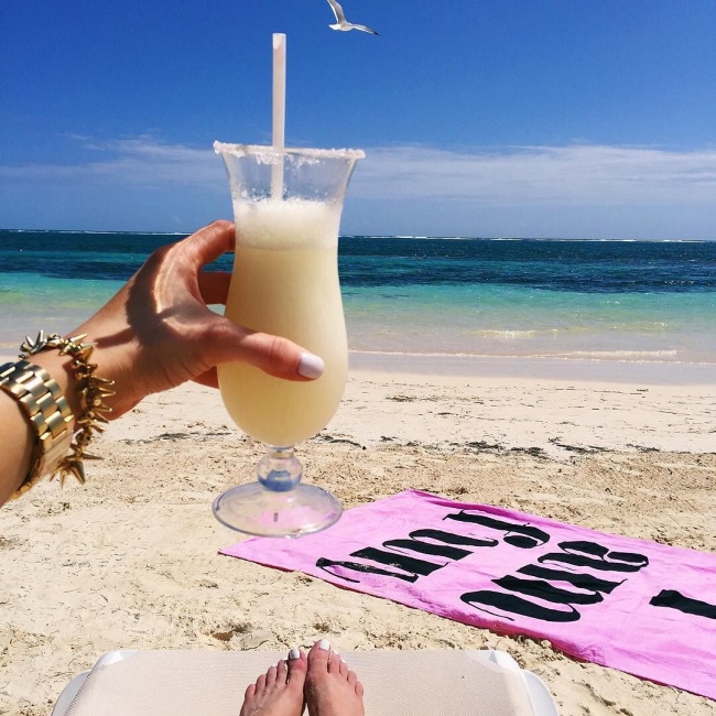 i am fun towel and margarita on the beach instagram