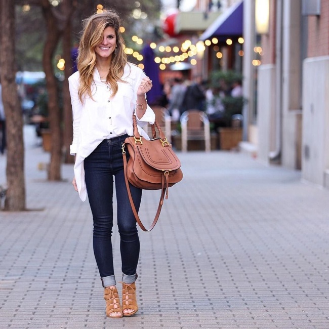 oversized white shirt, high-waisted skinny jeans, booties