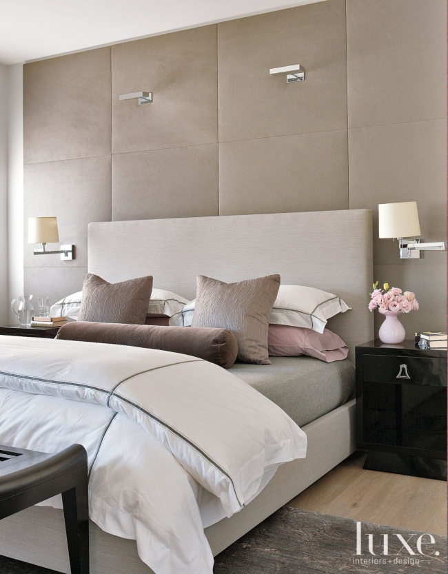 Luxe Homes Modern Bedroom