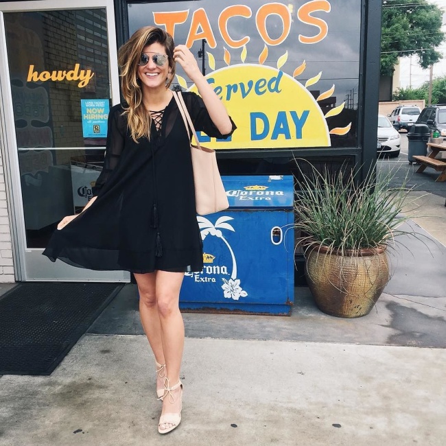 brighton keller wearing chelsea 28 lace up tieneck peasant dress from nordstrom at rusty taco dallas