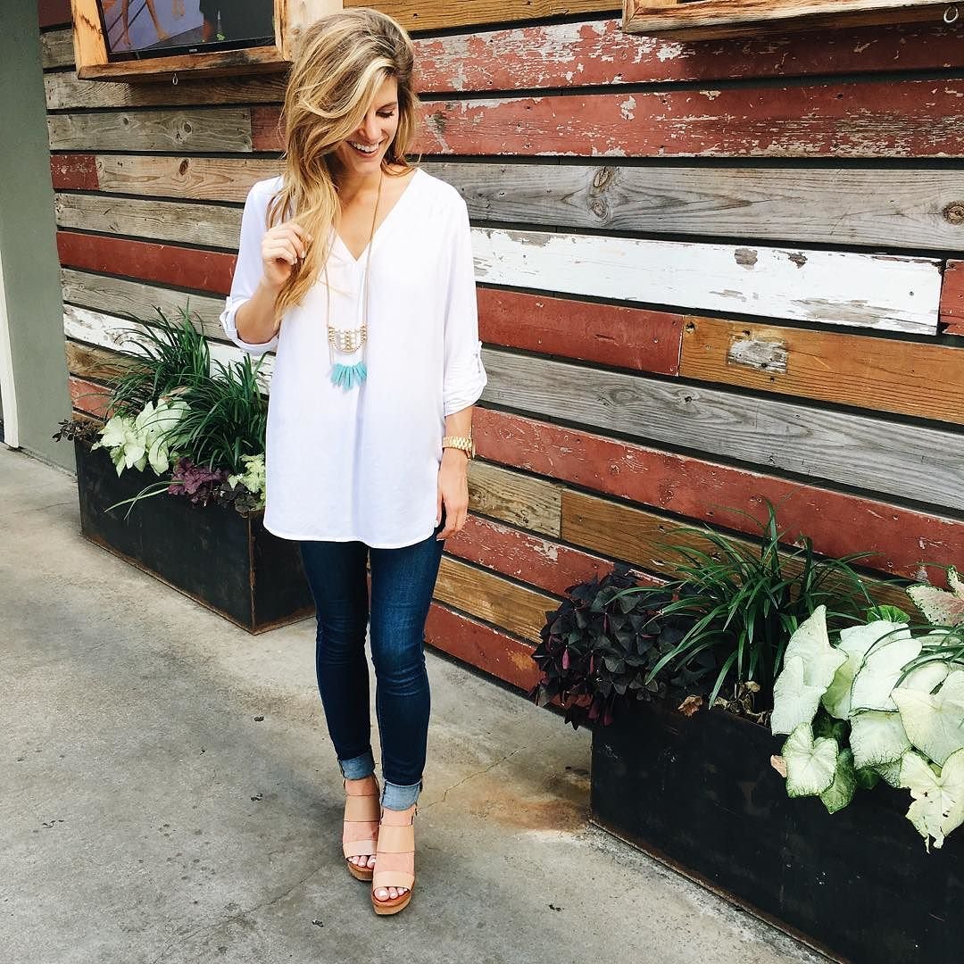 white tunic + jeans + wedges