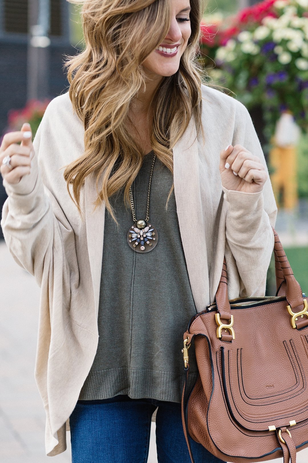 casual fall outfit details, baublebar pendant necklace, cocoon cradigan, olive green sweater, chloe tan bag with gold