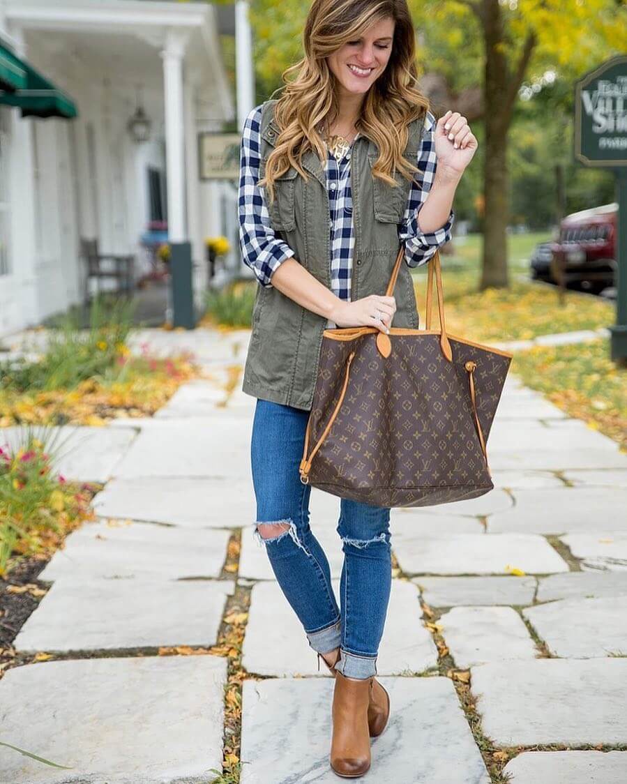 brighton the day Vermont, gingham shirt, utility vest, booties, louis vuitton neverfull ootd