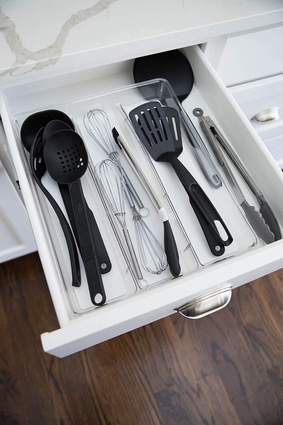 How to organize your kitchen cabinets - kitchen utensils
