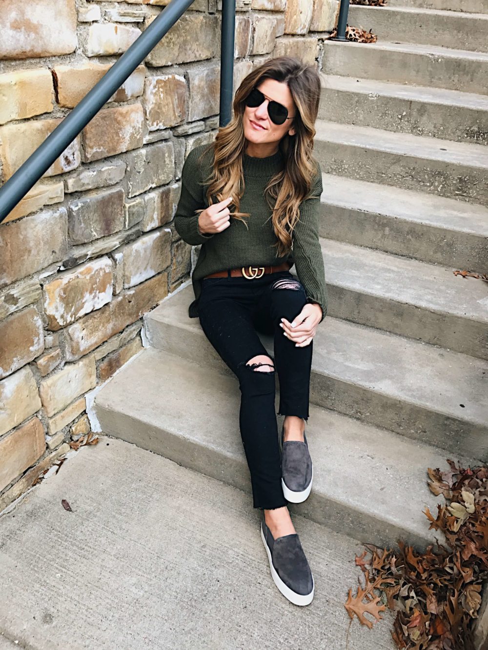 olive sneakers outfit