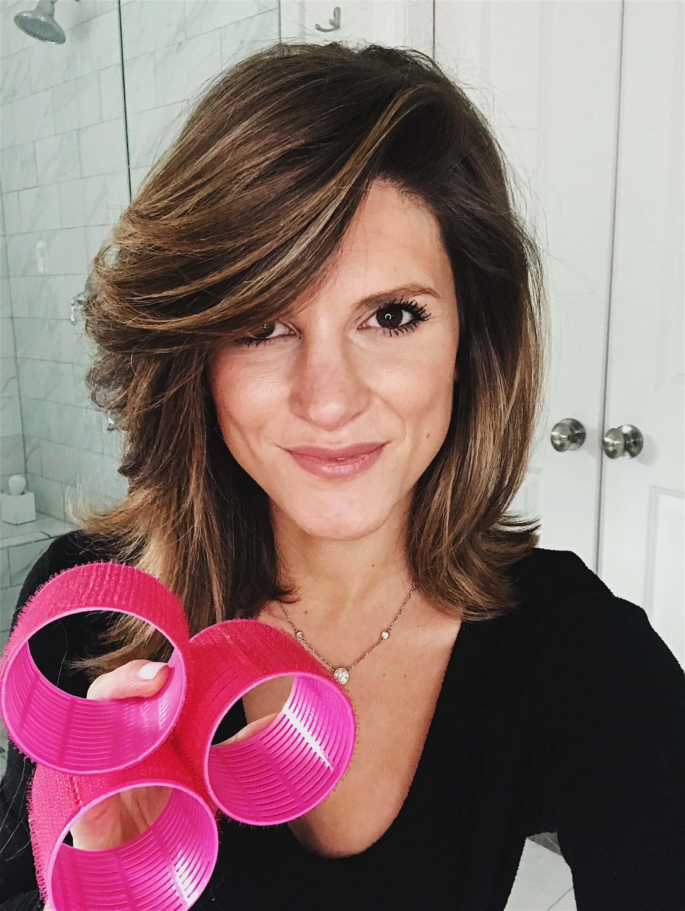 How I use velcro rollers to get volume in my hair