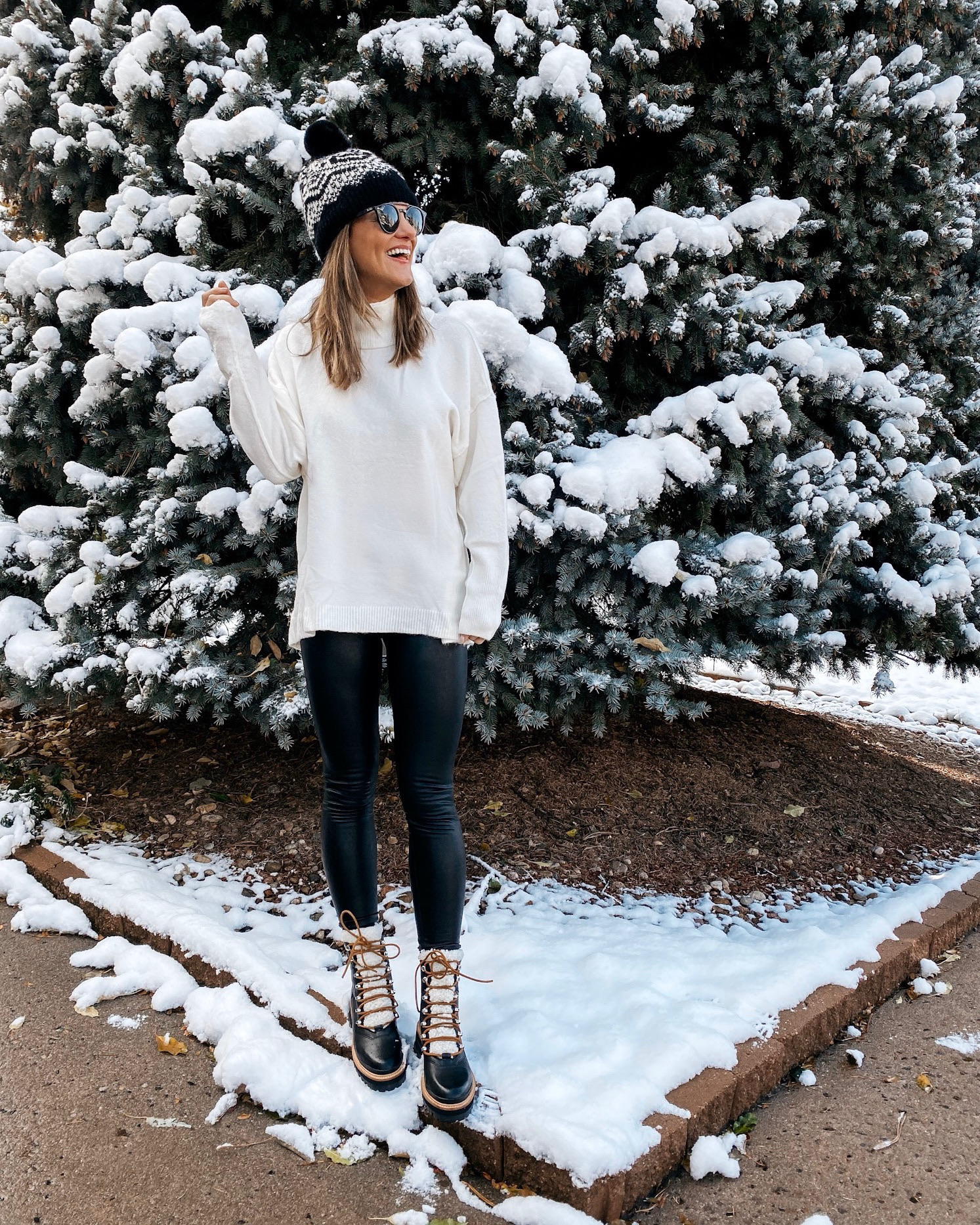 faux leather leggings, tunic sweater, printed beanie, marc fisher snow boats, casual cute winter outfit