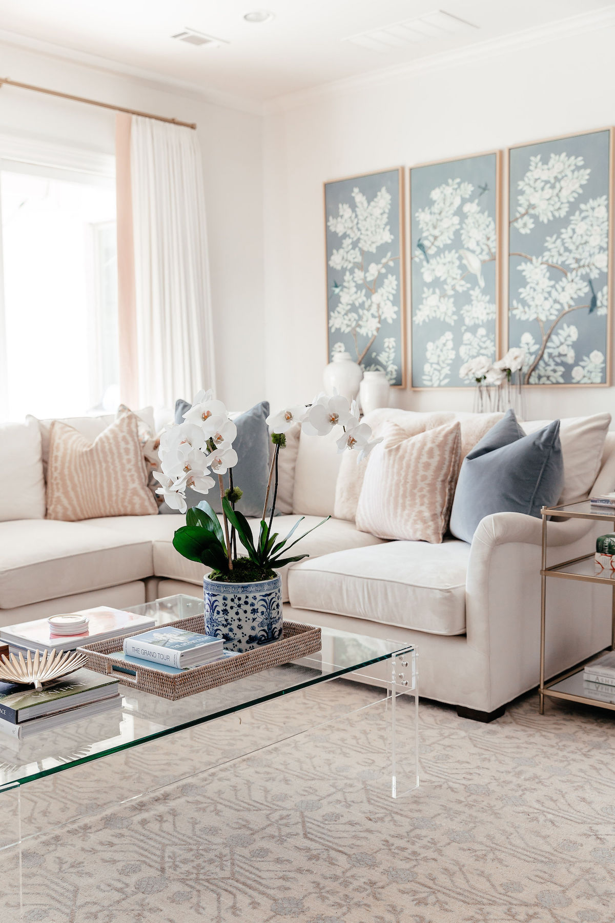 brighton keller dallas home traditional living room
