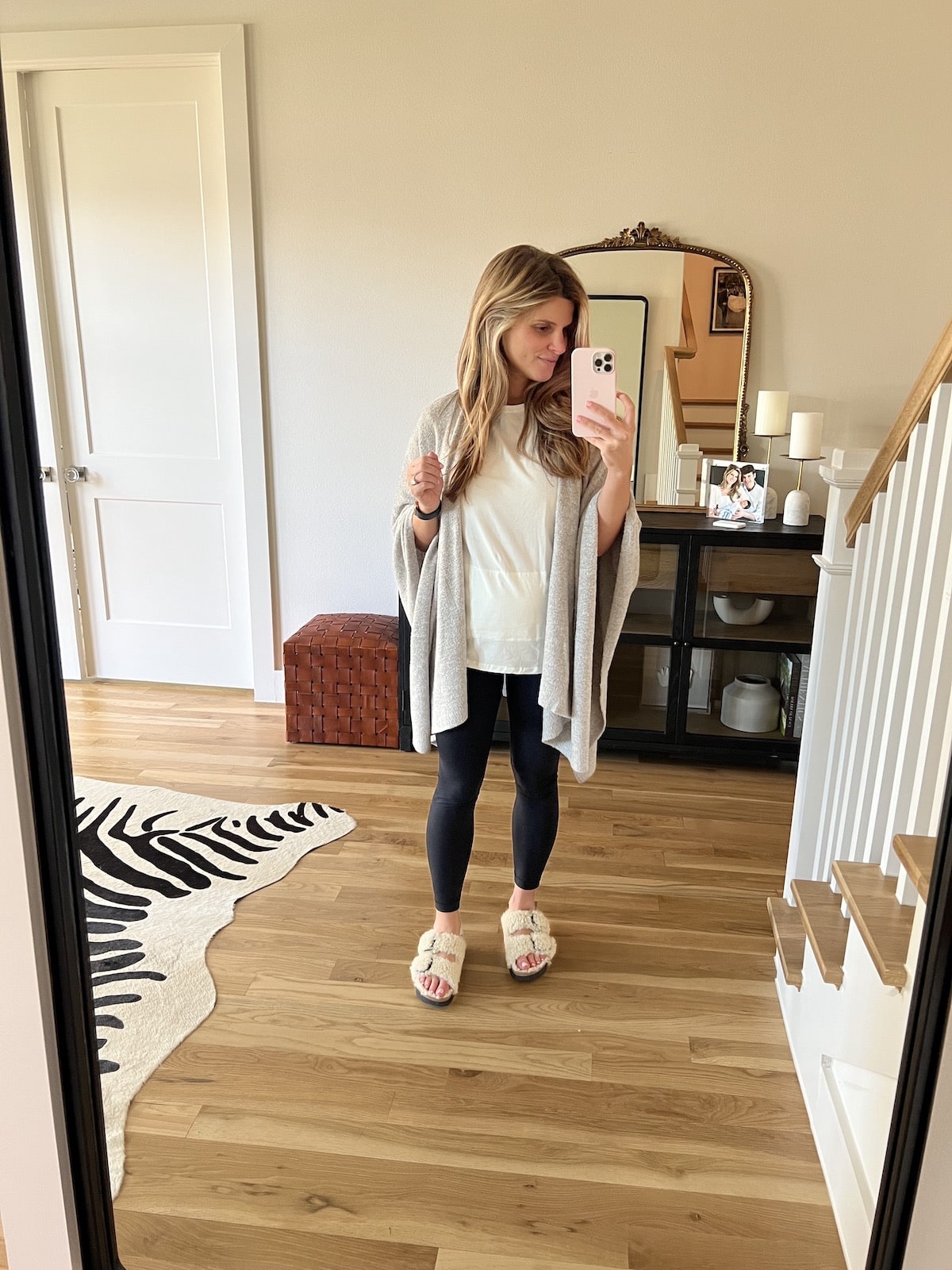 My Go-To Postpartum Outfit • BrightonTheDay